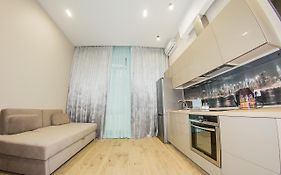 Arkadiya Hills Family Apartment